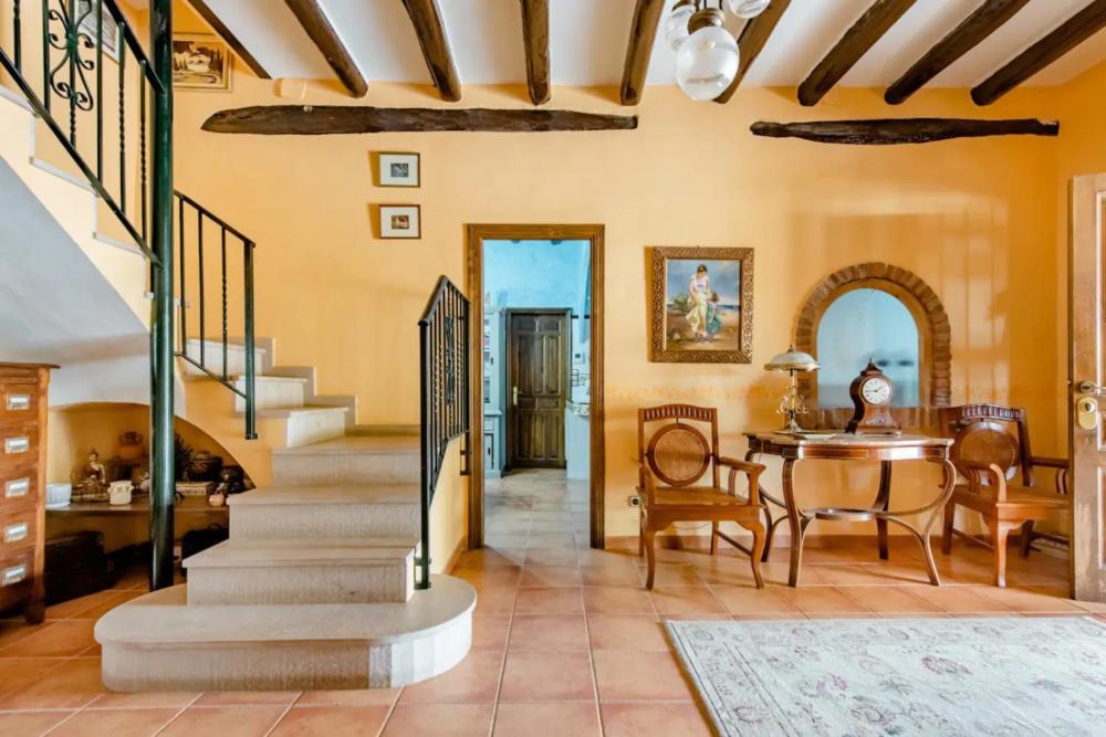 Masia Castellvi B&B Vinyols i Els Arcs Εξωτερικό φωτογραφία