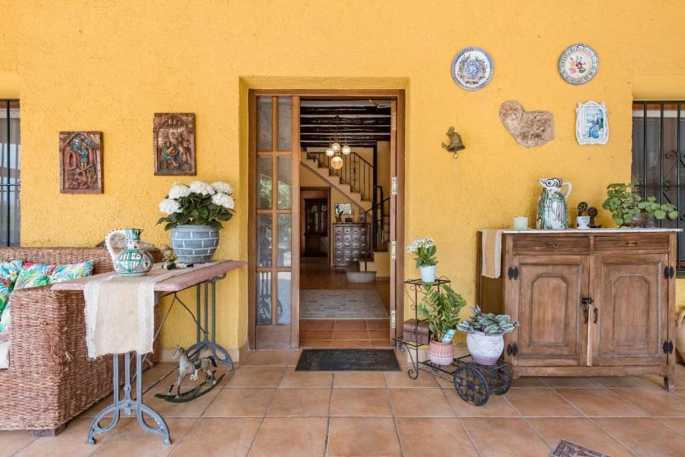 Masia Castellvi B&B Vinyols i Els Arcs Εξωτερικό φωτογραφία