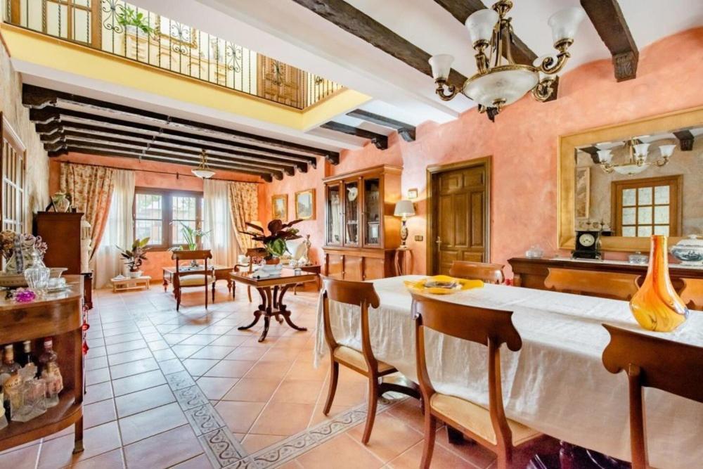 Masia Castellvi B&B Vinyols i Els Arcs Εξωτερικό φωτογραφία